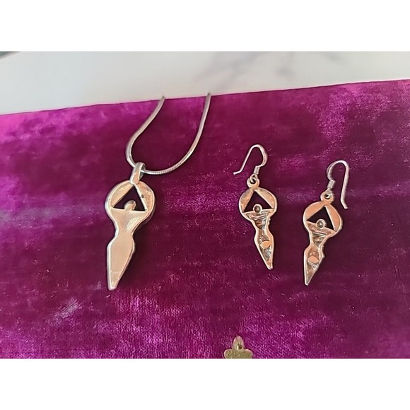 Vintage 925 Figural Amethyst Jewelry Set - Picture 5 of 10